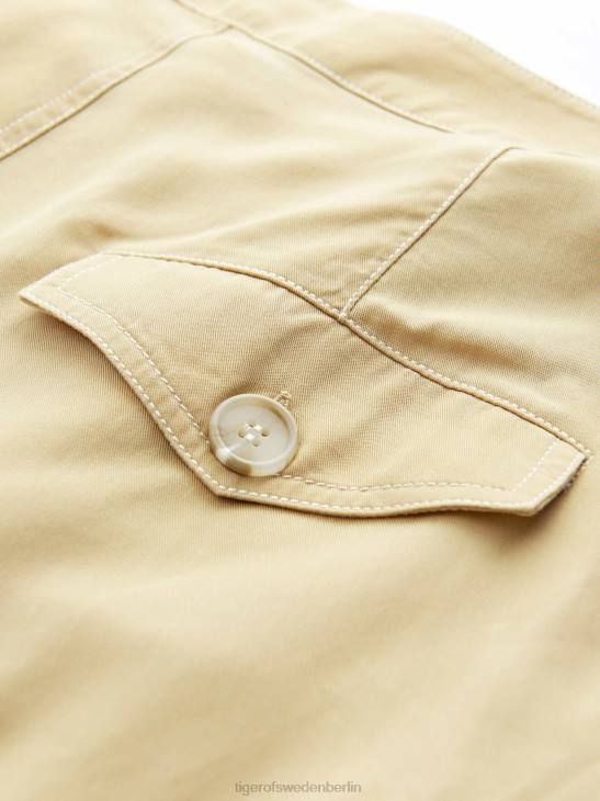 Kleidung Tiger of Sweden Airaa-Shorts 160-gelber Sand Frauen 68FR324
