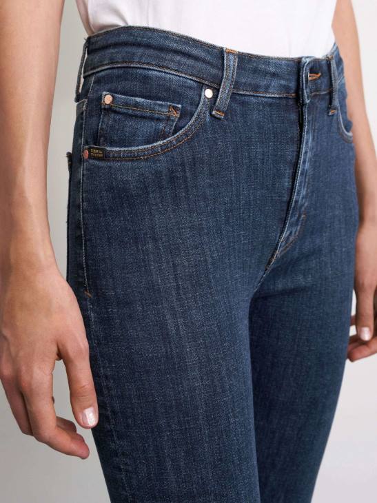 Kleidung Tiger of Sweden Shelly-Jeans 25d-Königsblau Frauen 68FR363