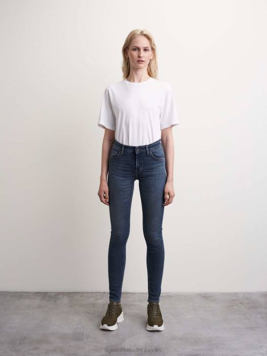 Kleidung Tiger of Sweden leichte Jeans 222-Staubblau Frauen 68FR368