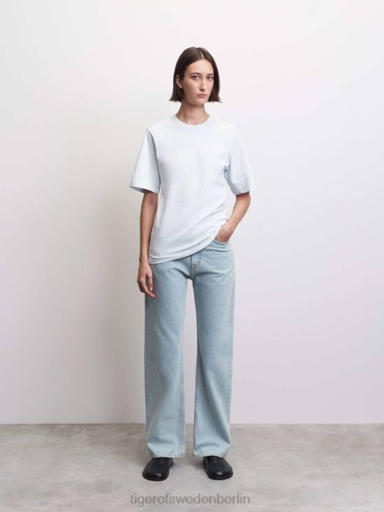 Kleidung Tiger of Sweden Lori-T-Shirt 254-hellblau Frauen 68FR287