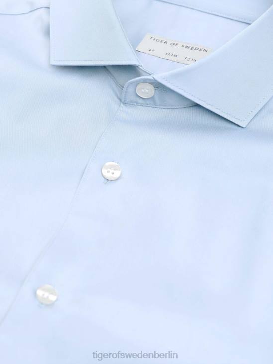 Kleidung Tiger of Sweden Farrell 5-Shirt 201-blassblau Männer 68FR84